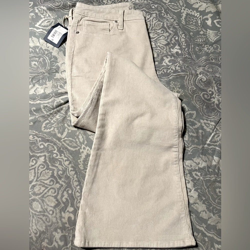 Universal Thread High-Rise Flare Corduroy Jeans